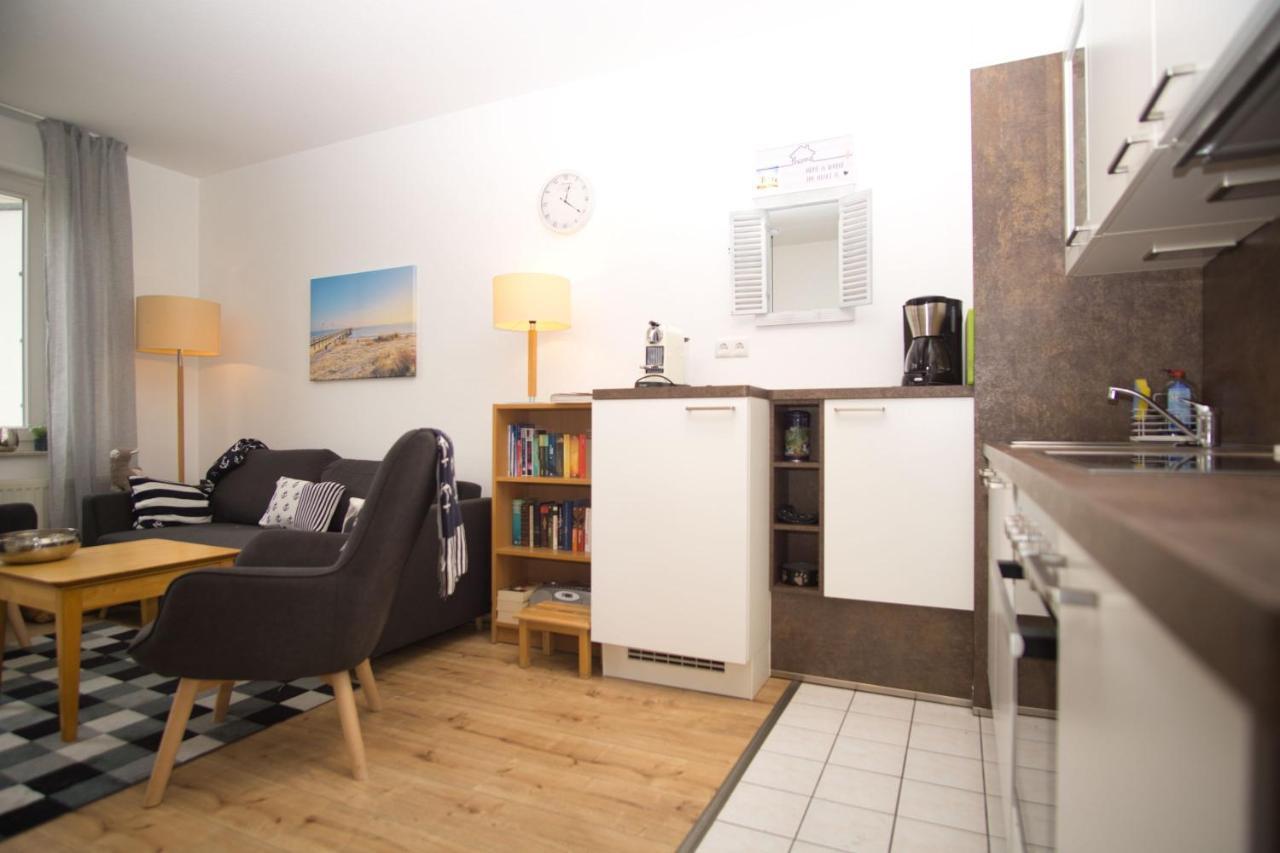 Strandnah, Balkon, Ahoi Erlebnisbad Gratis In Sellin - Strandresidenz Brandenburg Fewo 36 Goehren  Esterno foto